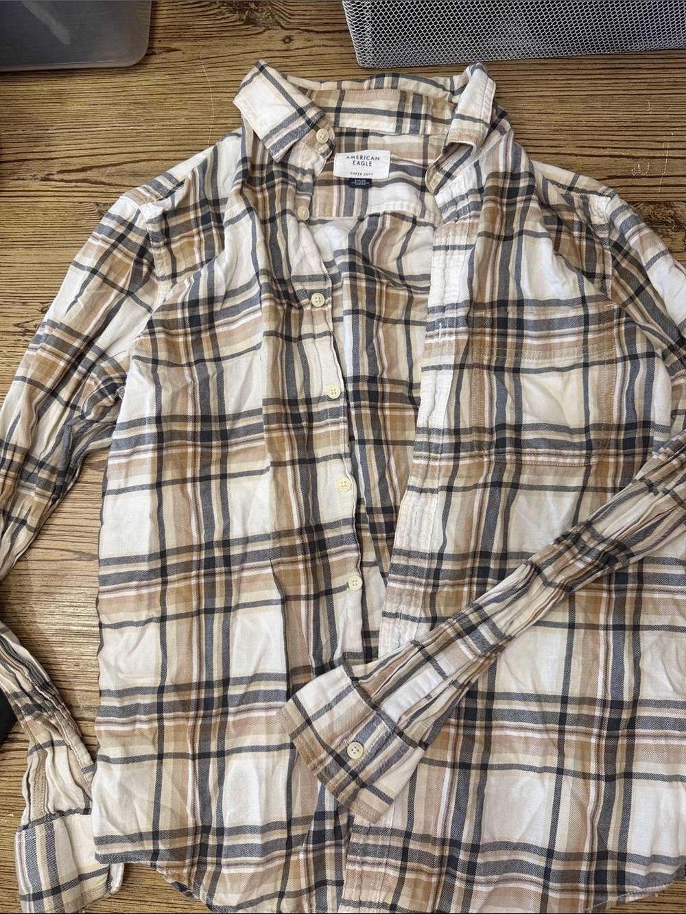 American Eagle Outfitters Beige & Navy Plaid Button-Down Shirt